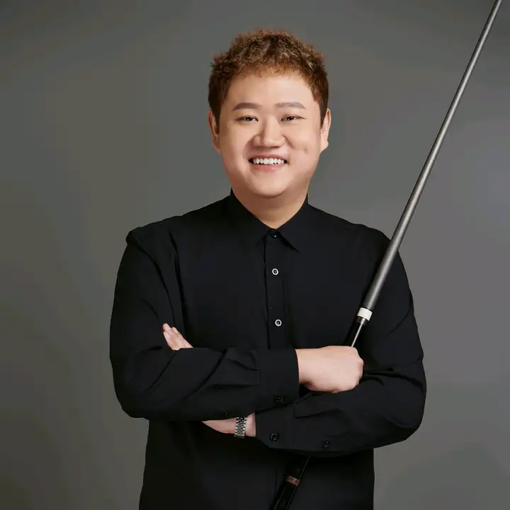 抖音刘屹骑铁头617